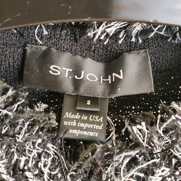 St. John Bouclé Jacket Caviar Frost Size 2 Fringe Trim NWT Couture - Picture 3 of 7